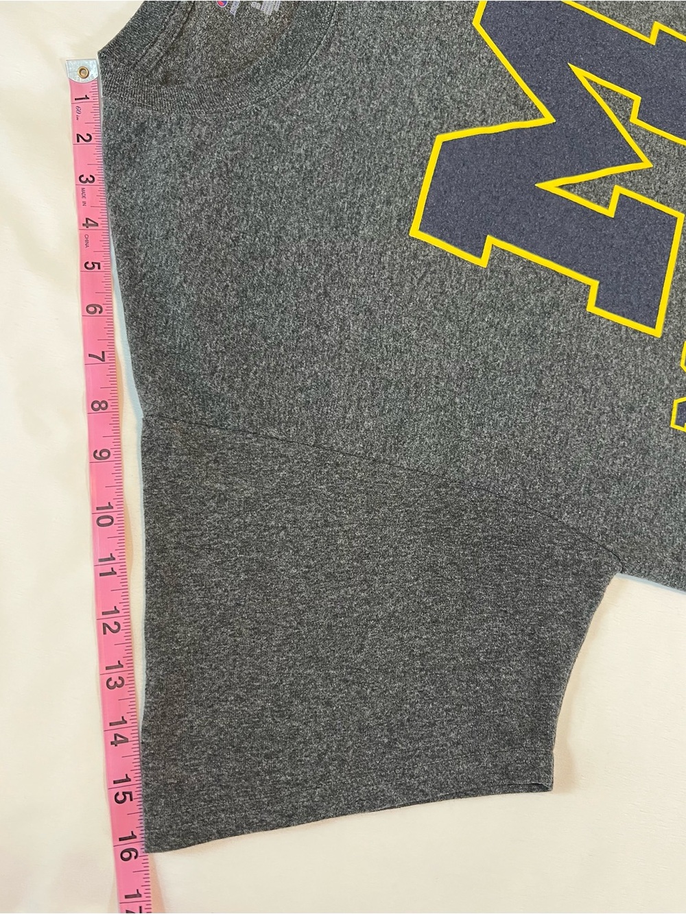 University of Michigan Charcoal Heather Gray Men's Short-Sleeve Tee Sz Large - Picture 8 of 10